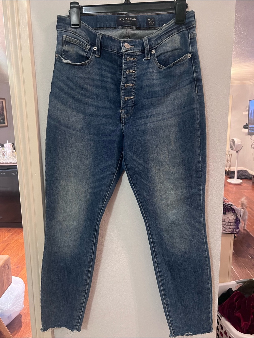 Lucky Brand High-Rise Button-Fly Slim Jeans in Dark Indigo Wash
